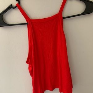 Red halter crop